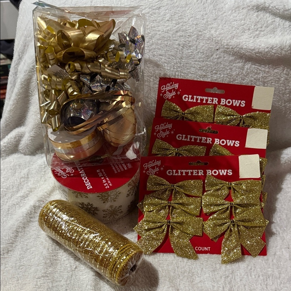 Gold Glitter Bows Set